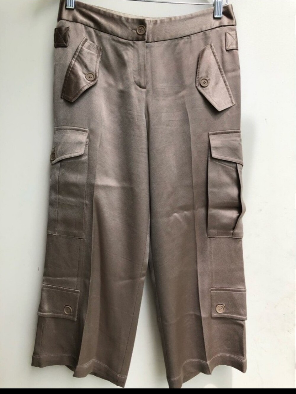 New Bcbg maxazaria capri Satin Cargo Pants 10